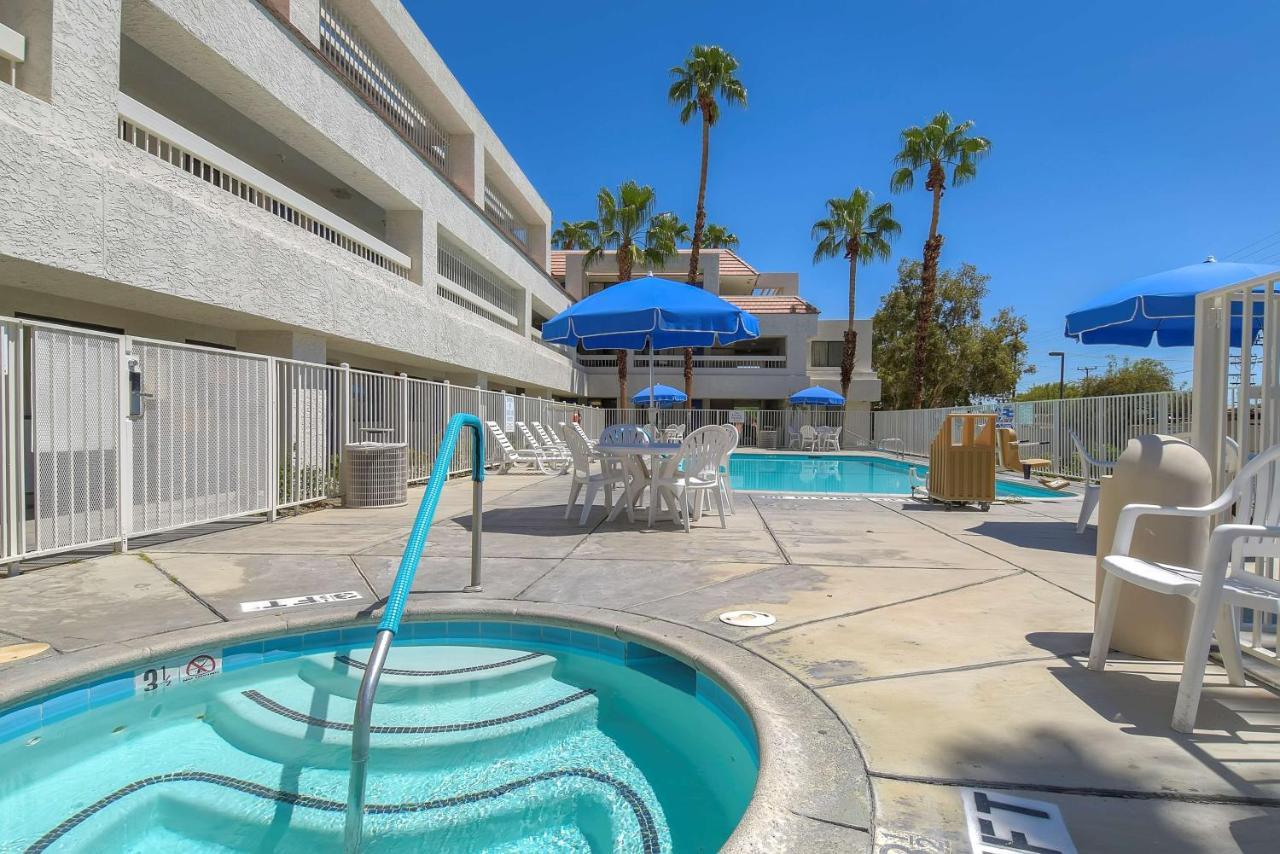 Motel 6-Palm Springs, Ca - Downtown Exterior foto